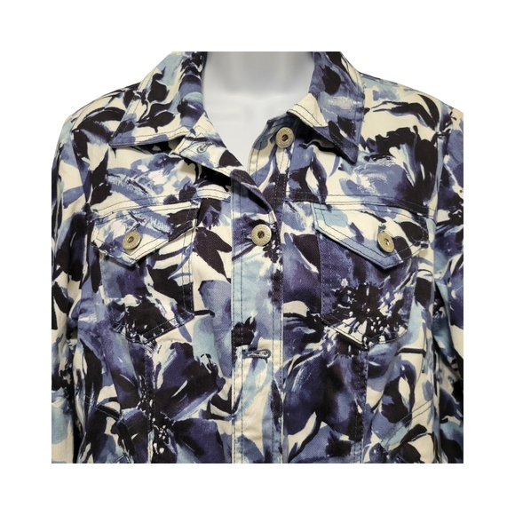 Floral Blue and White Women's Denim Top - Picture 3 of 11